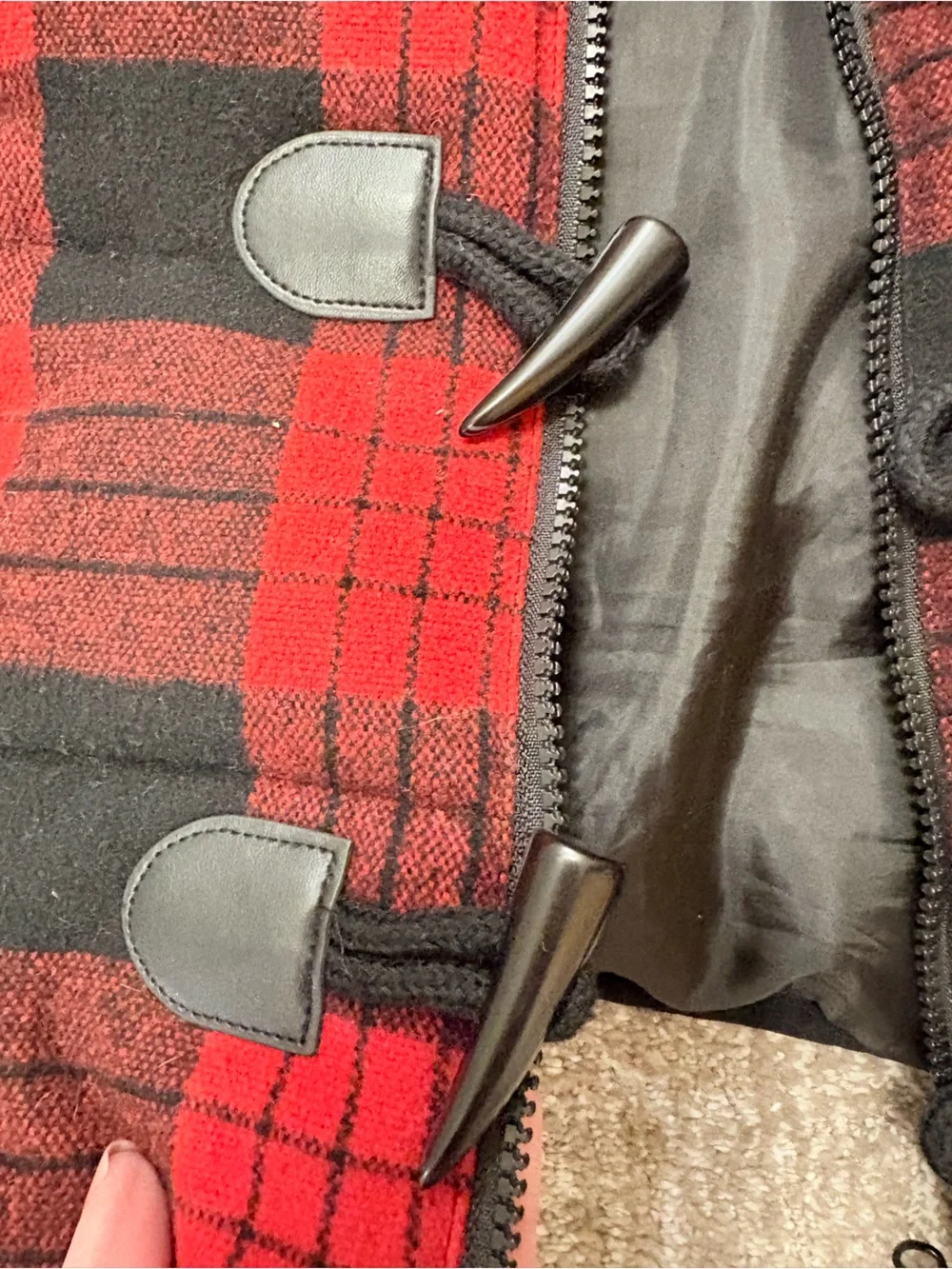 Ruff Hewn Buffalo Plaid Red & Black Quilted Puffer Vest | Cozy Cabin | Sz Large - Picture 16 of 16